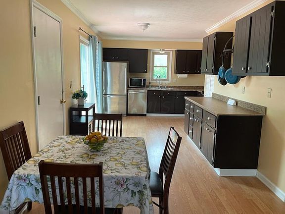 5th image of 8579 Edgewater Ave