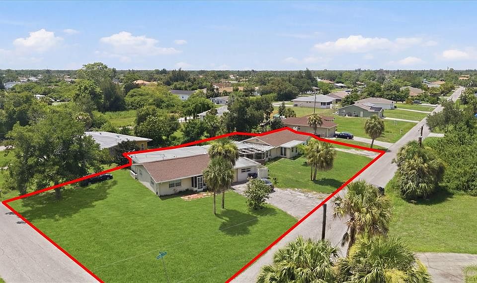 1st image of 200 Orduna Dr