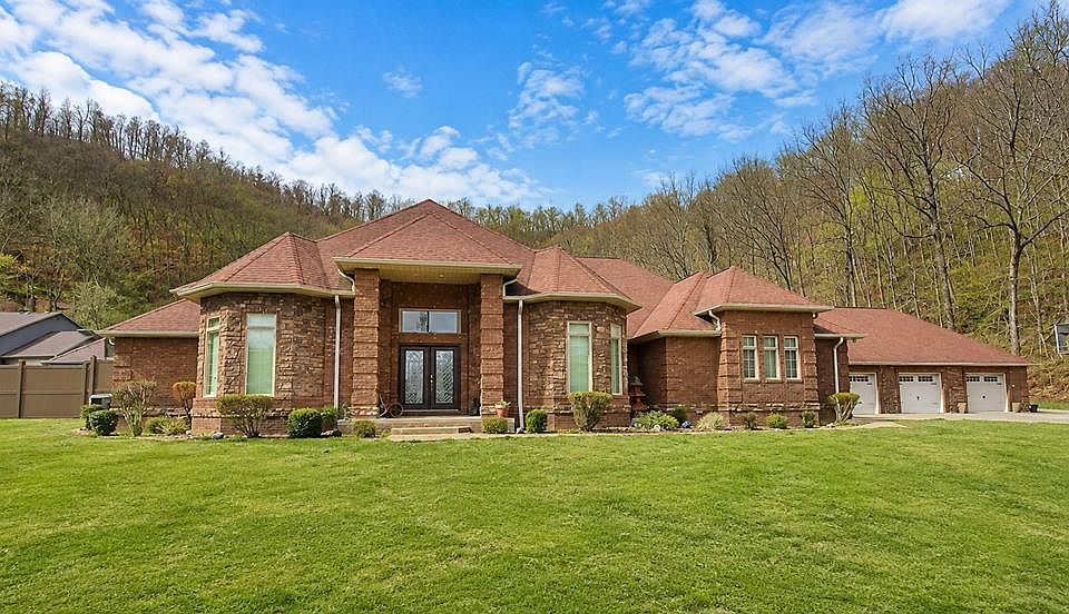 1st image of 470 Zeigler Dr