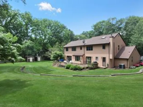 224 Norwood Ave, Northport, NY 11768