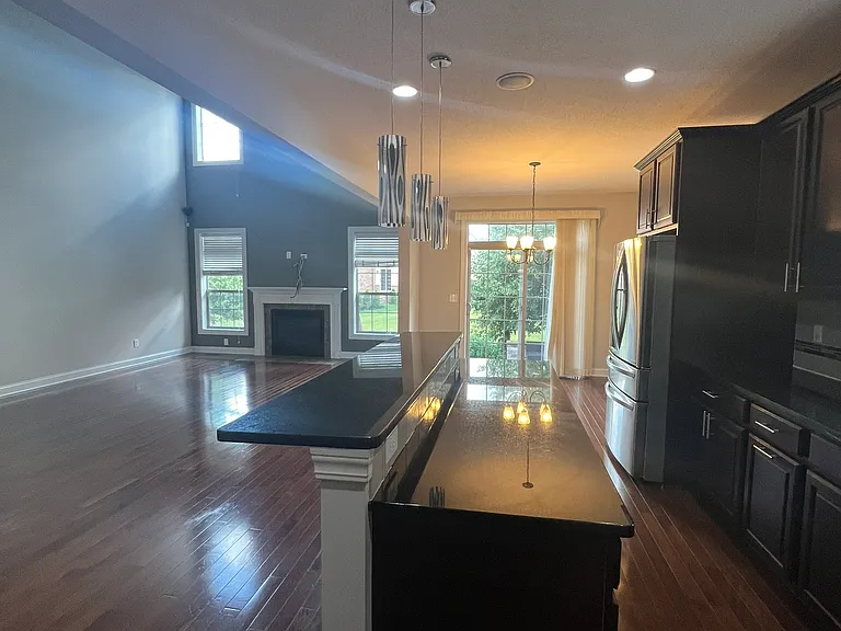 8043 Oak Meadow Dr — Photo 20