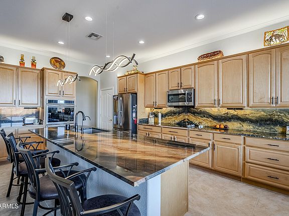 4th image of 3888 E HAZELTINE Way