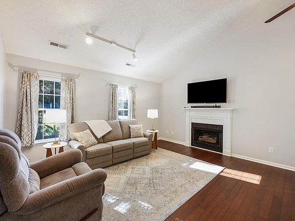 2nd image of 1197 Nickolas Berten Way