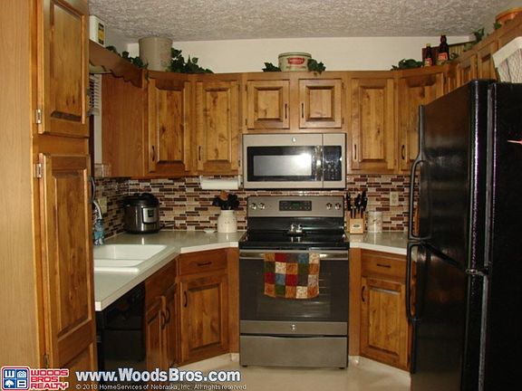 4th image of 516 Kennedy Dr