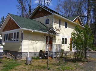 29 Laurel Dr, Shady Cove, OR 97539