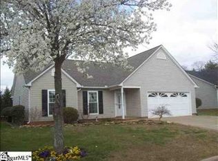 110 W Long Creek Ct, Simpsonville, SC 29680