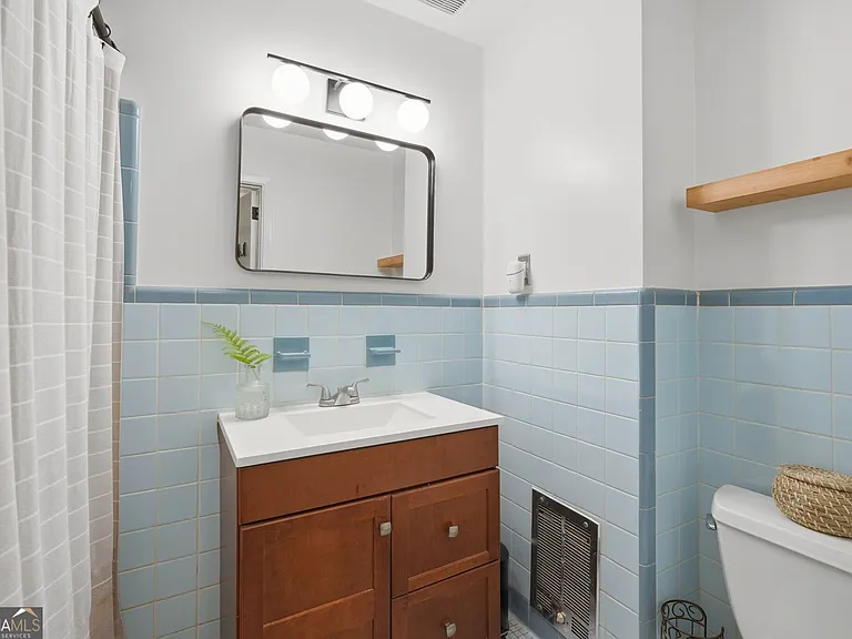 1338 Northwood Cir NE — Photo 19