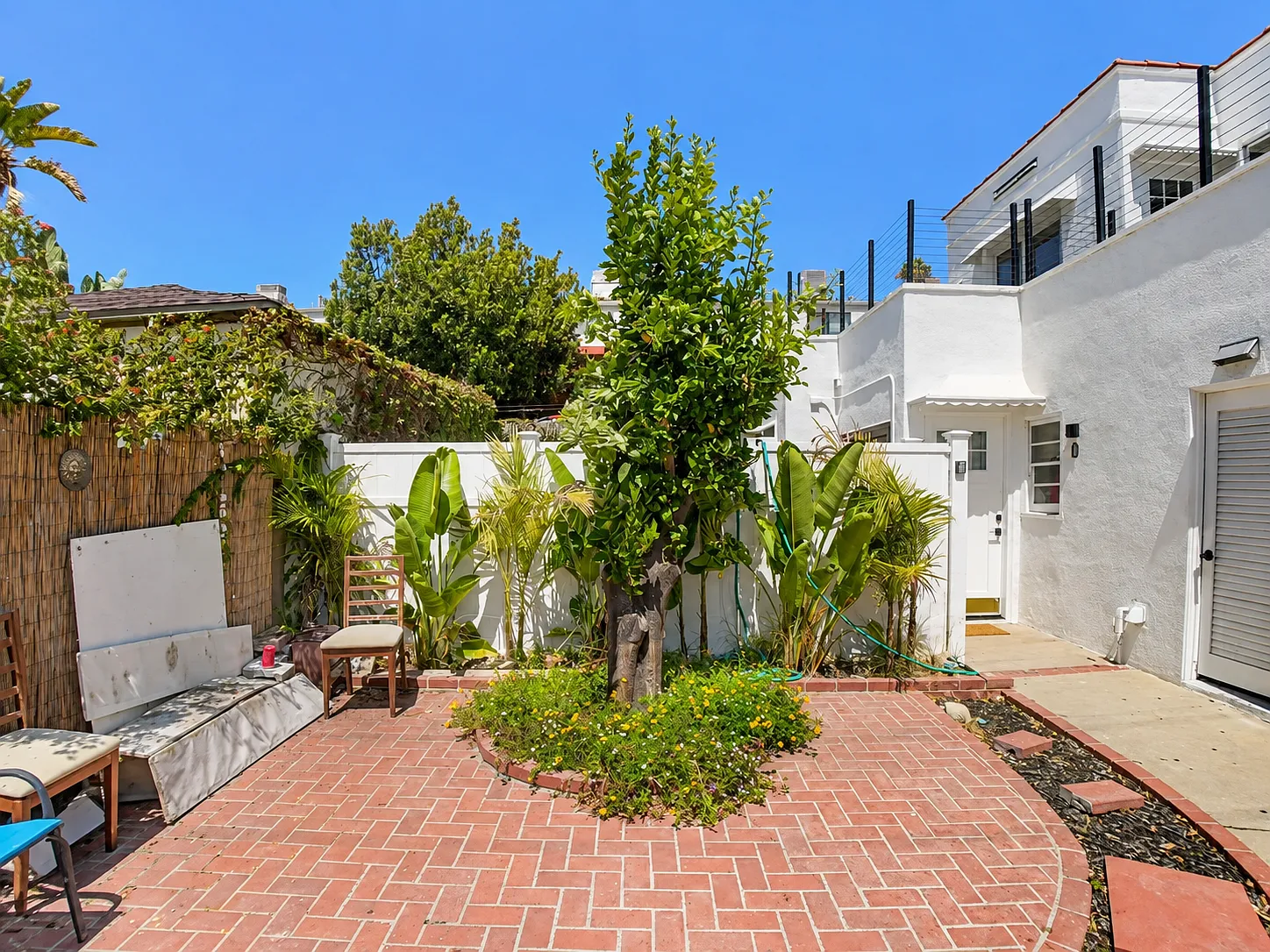 1147 24th Street, Unit A — Photo 1
