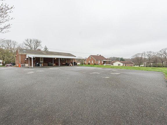 4th image of 289 Seminole Dr