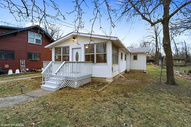 26401 W Grapevine Ave photo 1