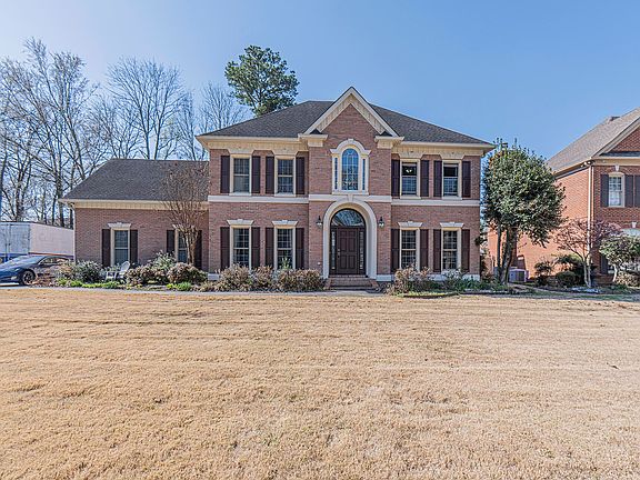 2nd image of 8041 Rosemere Way