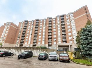 2088 Lawrence Ave W #812, Toronto, ON M9N3Z9