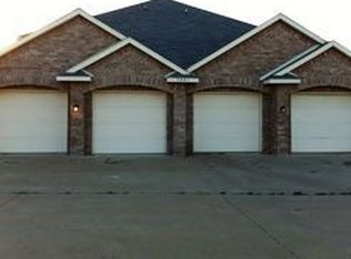 3003 Carlton Pkwy APT 4, Waxahachie, TX 75165