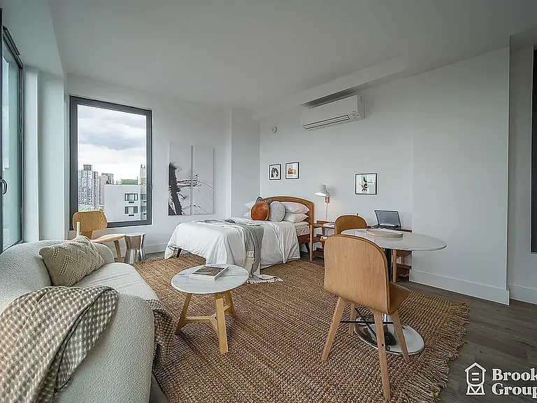 310 Grand Concourse #8B — Photo 3
