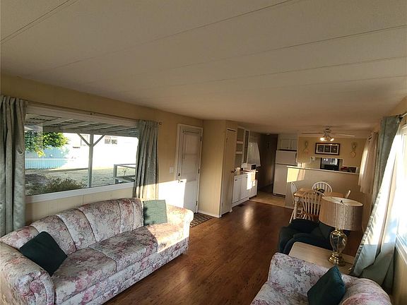4th image of 2885 Boys Rd #237