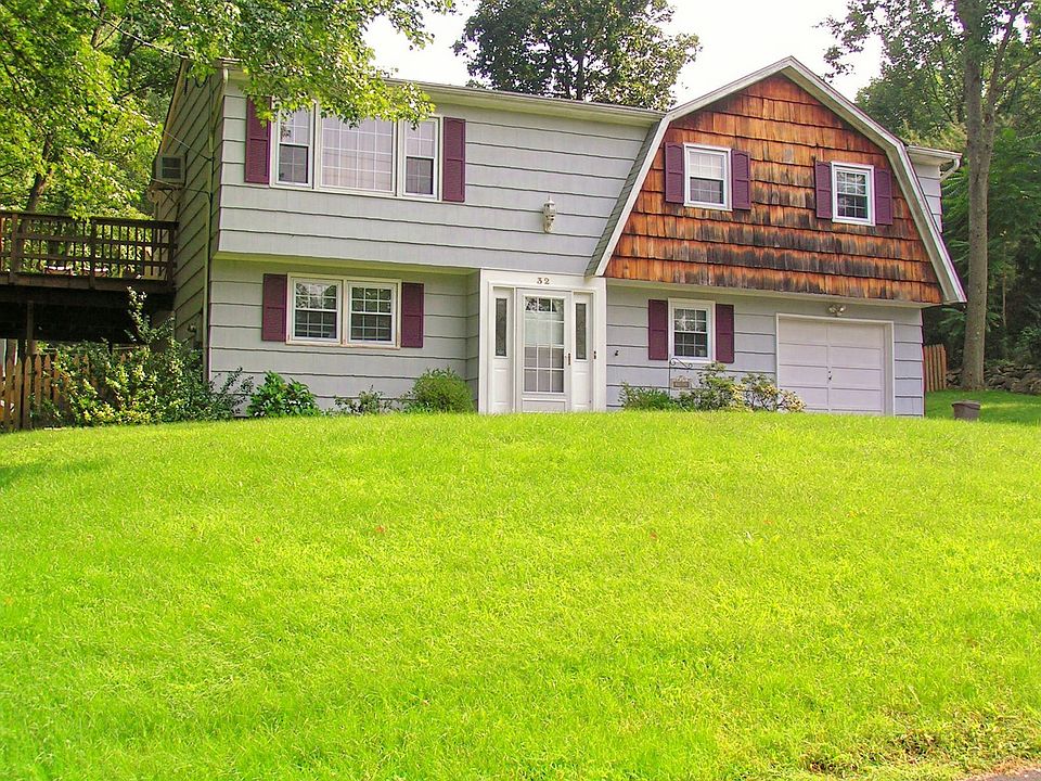 32 Forest Rd, Lake Tranquility