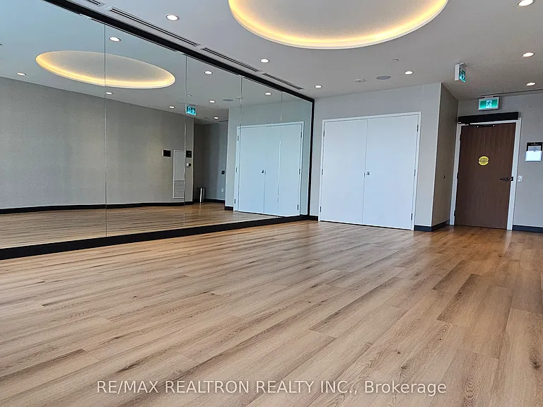 15 Skyridge Dr #1719 — Photo 37