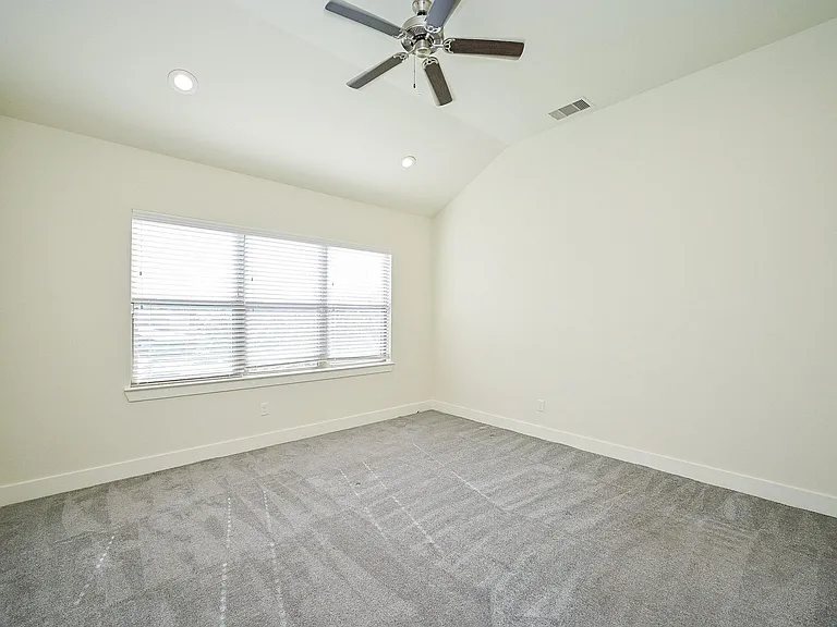 1106 Fuschia Rd — Photo 13