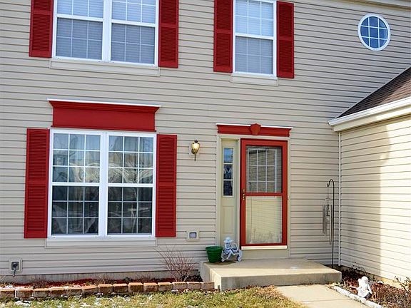 2nd image of 2911 Deerpath Ln