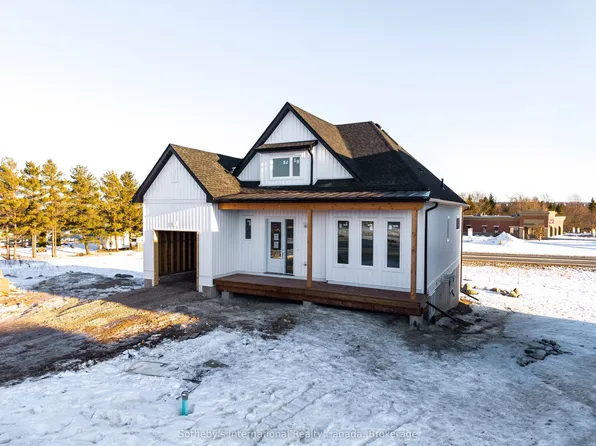 152 Equality Dr, Meaford, ON N4L 1W5