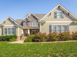 5871 Sunset Canyon Dr, Hixson, TN 37343