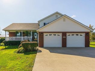 319 Kay Ray Cir, Richmond, KY 40475