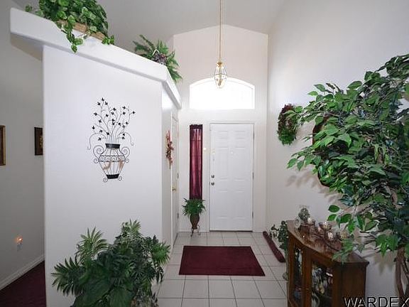 4th image of 3845 Smoketree Cir