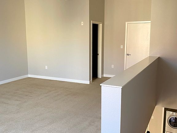 5th image of 88 Bush St Unit 3158