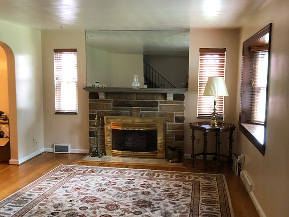 5th image of 197 Glenview Dr