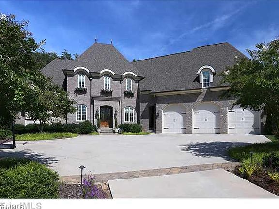 2nd image of 809 Northern Shores Point
