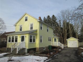 649 Vauxhall Street Ext, Waterford, CT 06385