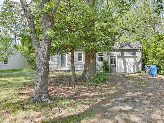2nd image of 122 Longhill Rd