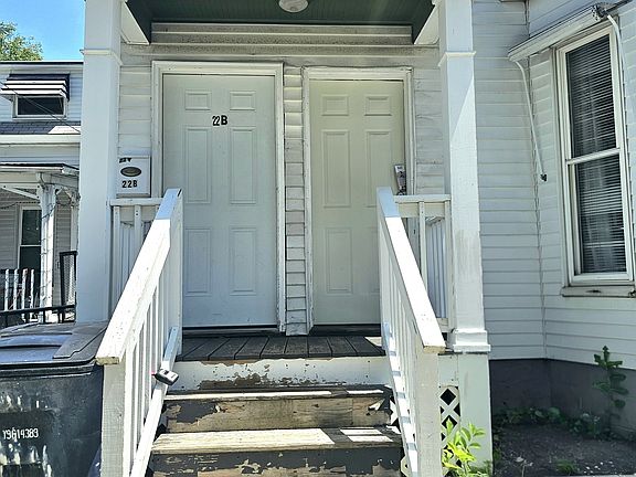 2nd image of 22 Beech St #B