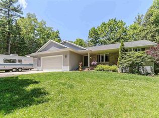4361 Vauche Ln, New Franken, WI 54229