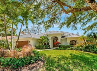 2101 Mission Dr, Naples, FL 34109