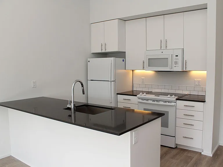 ES1213 -Alberta Street Lofts — Photo 8