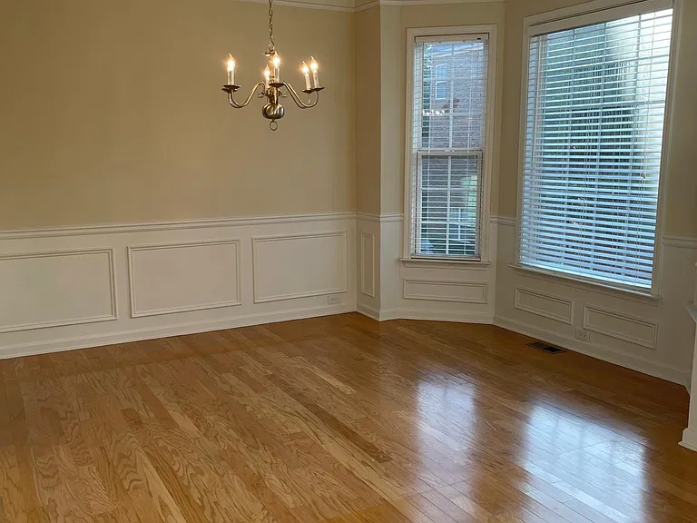 10494 Holliwell Ct — Photo 19