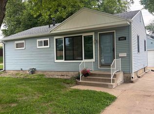 2902 S Glass St, Sioux City, IA 51106
