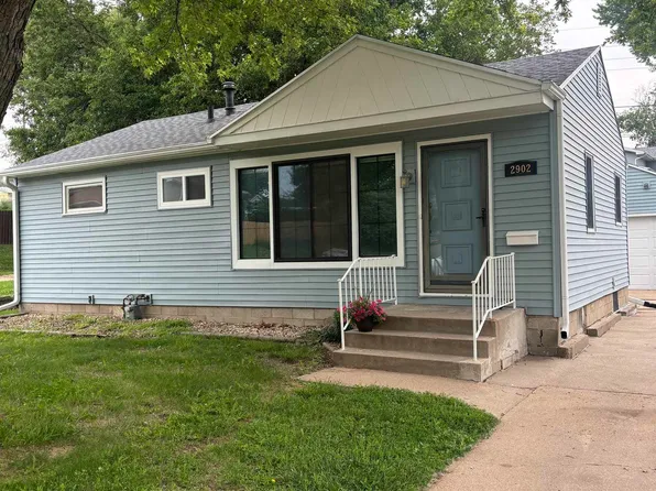 2902 S Glass St, Sioux City, IA 51106