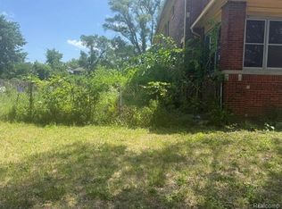 2295 Gladstone St, Detroit, MI 48206