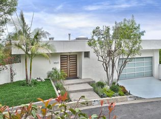 14645 Round Valley Dr, Sherman Oaks, CA 91403