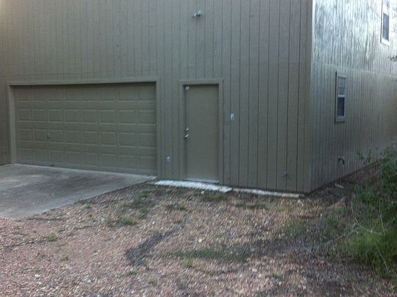 4th image of 1.37 Harvey Road