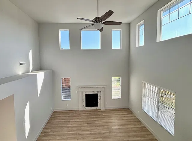 4 bed, 2.5 bath, 2538 sqft, $3,100 — Photo 3