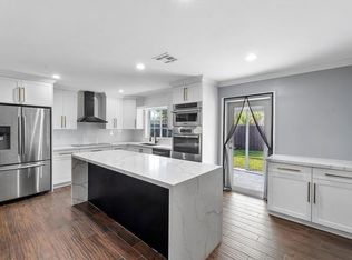 5820 NW 56th Pl, Fort Lauderdale, FL 33319