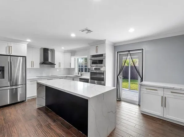 5820 NW 56th Pl, Fort Lauderdale, FL 33319