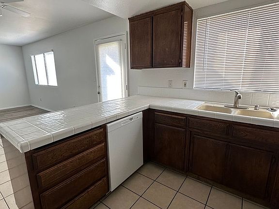 5th image of 43415 20th St W APT 15