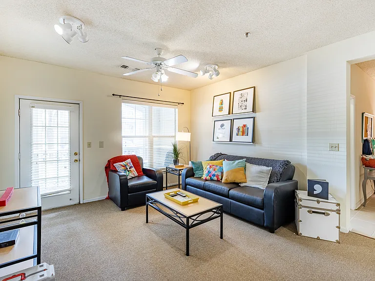 Cape Trails Apartments — Photo 48