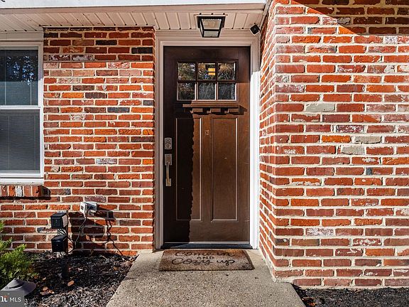 5th image of 155 Tuckerton Rd