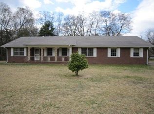 212 Woodlawn Ave, Winder, GA