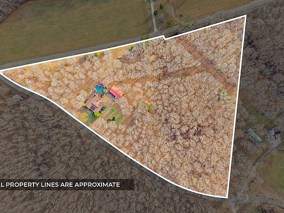 2nd image of 2419 Williams Hollow Rd